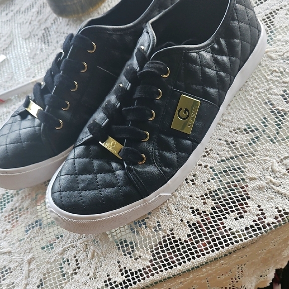 Guess Quilted Sneakers - Picture 1 of 7